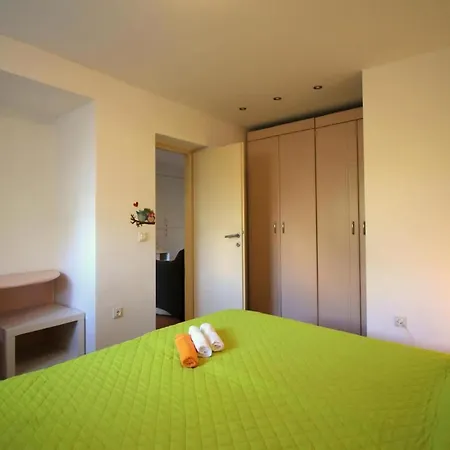 Pineta 3 In Strandnaehe Mit Parkplatz Apartment Porec