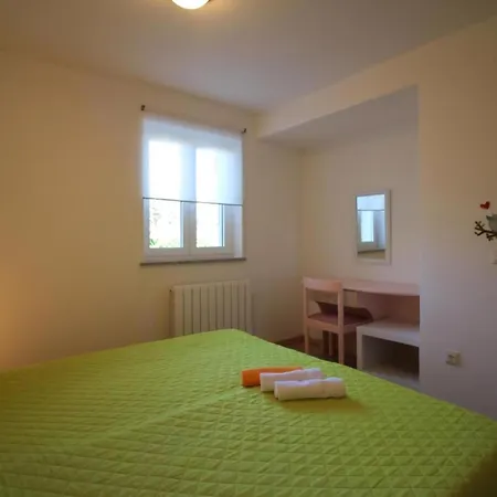 Pineta 3 In Strandnaehe Mit Parkplatz Apartment Porec