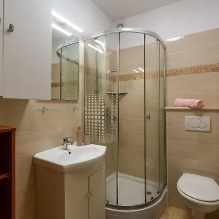 Apartment Pineta 3 In Strandnaehe Mit Parkplatz